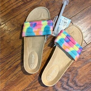 NWT Cat & Jack girls size 4 rainbow slides